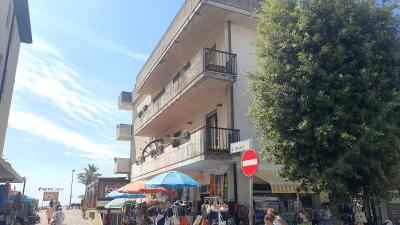 V0531 - Appartamento trilocale fronte mare in vendita a Caorle - Immagine# 23