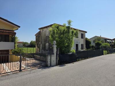 V0560 - Terreno edificabile in vendita a La Salute di Livenza - Immagine# 2