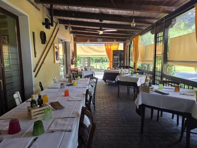 V0564 – Casa indipendente con ristorante e ampi spazi esterni vicino a Caorle - Immagine# 1
